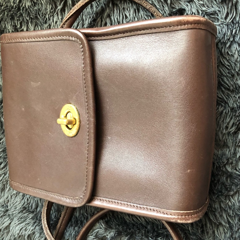 Vintage Brown Leather Authentic Coach Purse - Picture 3 of 7